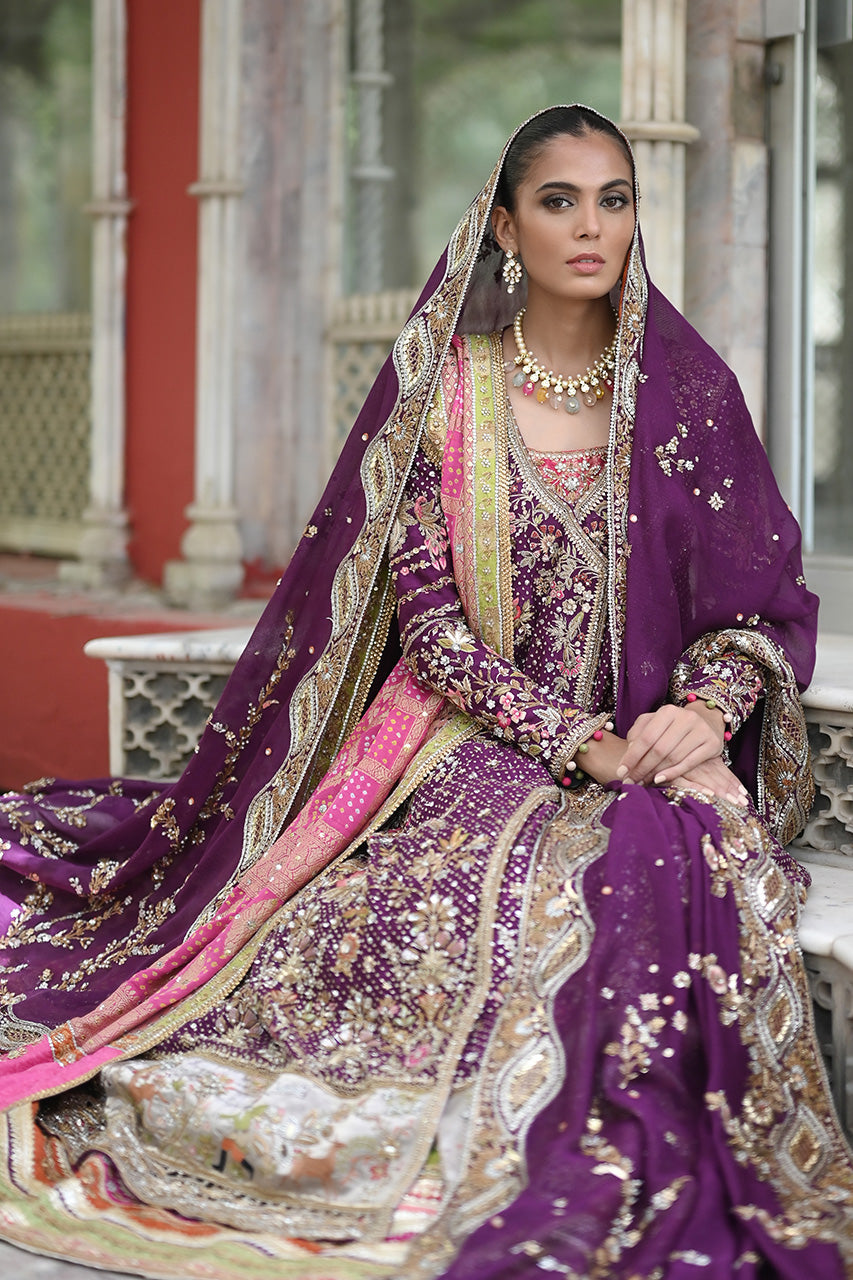 https://cdn.shopify.com/s/files/1/0588/3661/5221/products/saniamasktaiya5-2341.jpg?v=1711014654