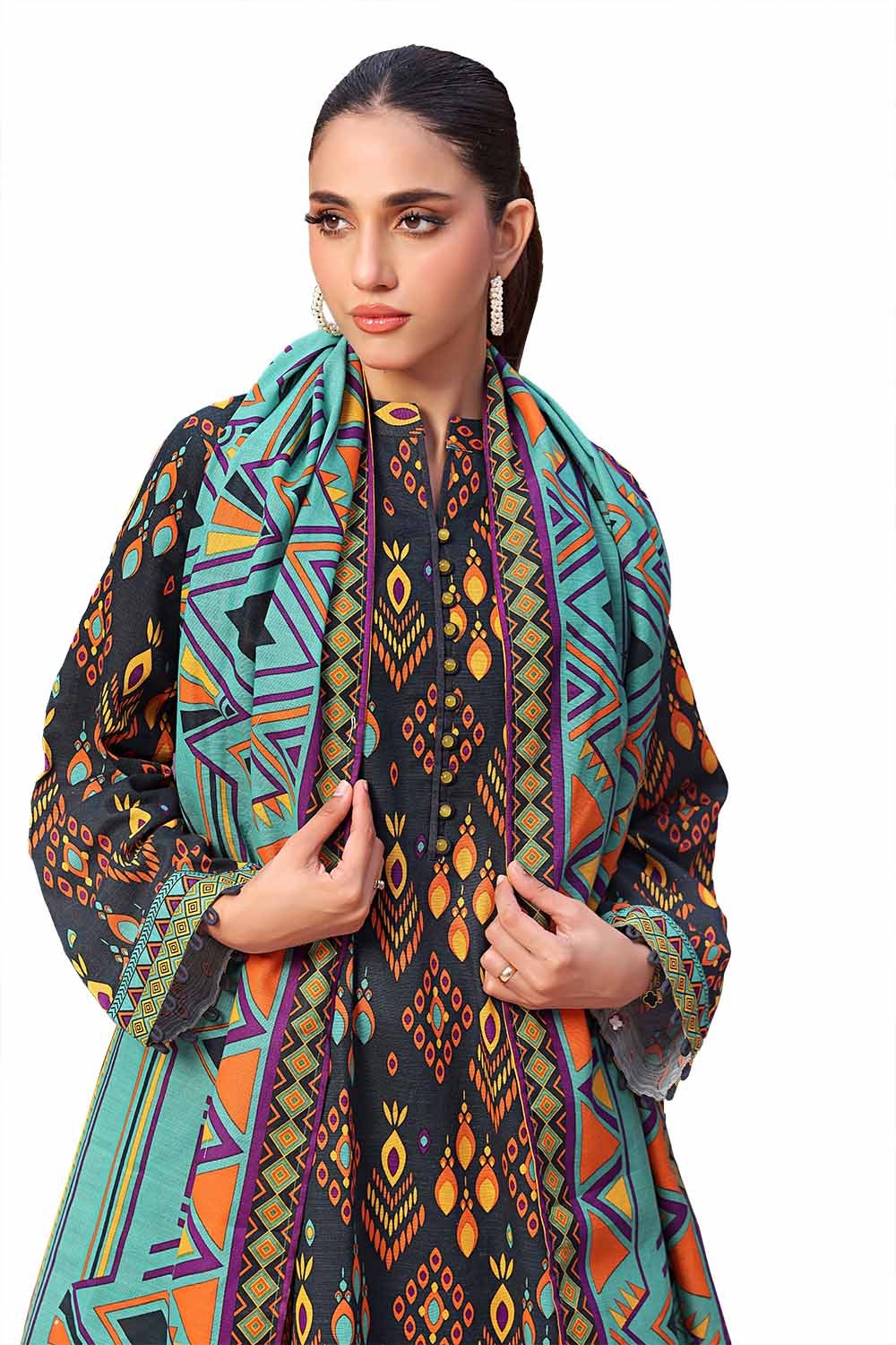 3 Piece Unstitched Printed Khaddar Suit