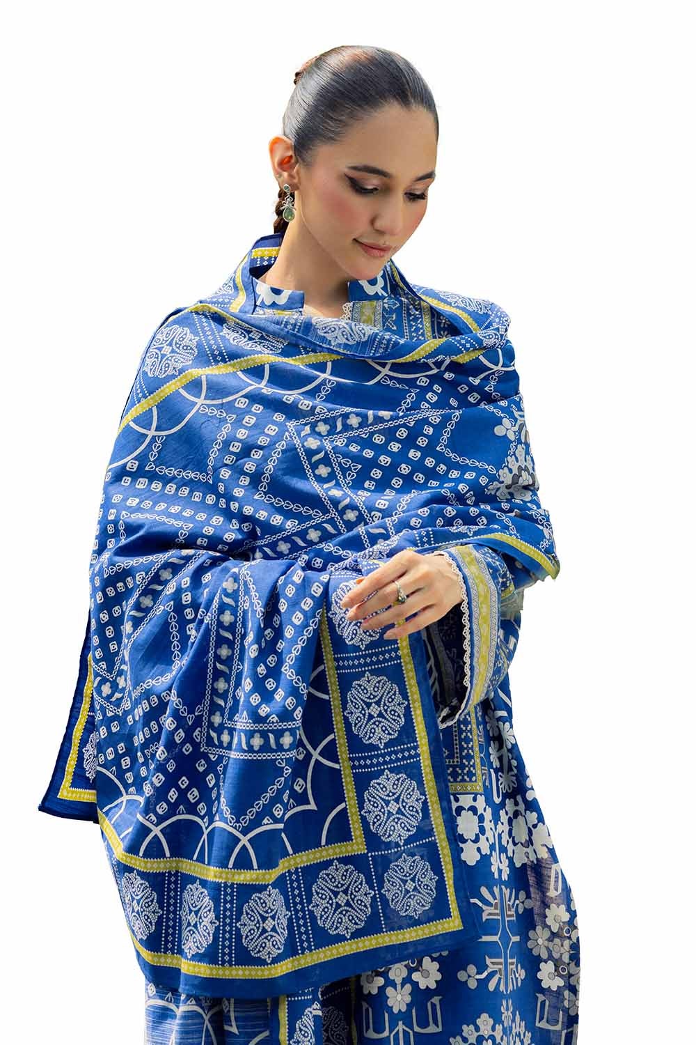 3 Piece Unstitched Printed Khaddar Suit