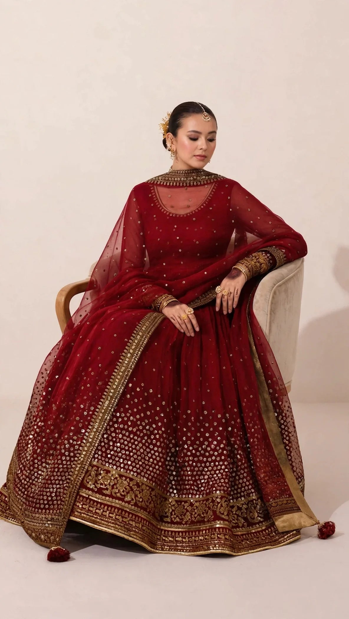 Jahan Ara Mahroon  3-Piece Suit
