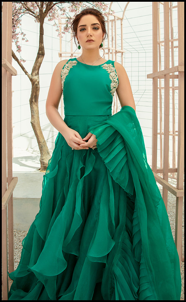 https://cdn.shopify.com/s/files/1/0560/5431/7229/products/selene-luxury-921919.jpg?v=1664394440