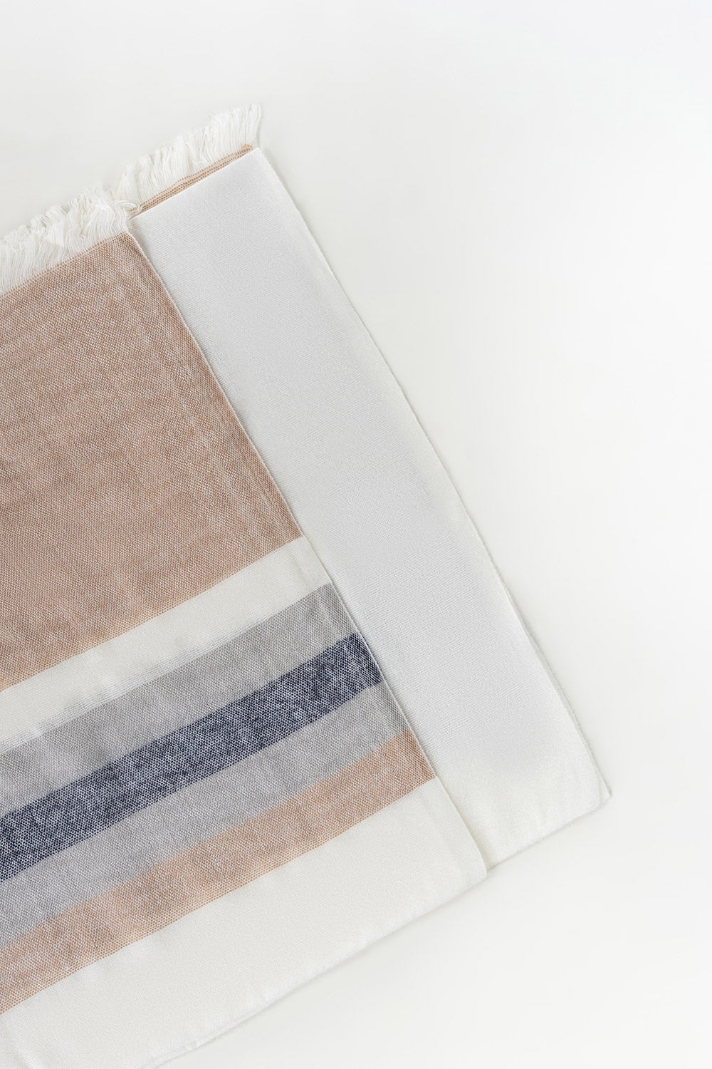 Blended Border Stripe Shawl