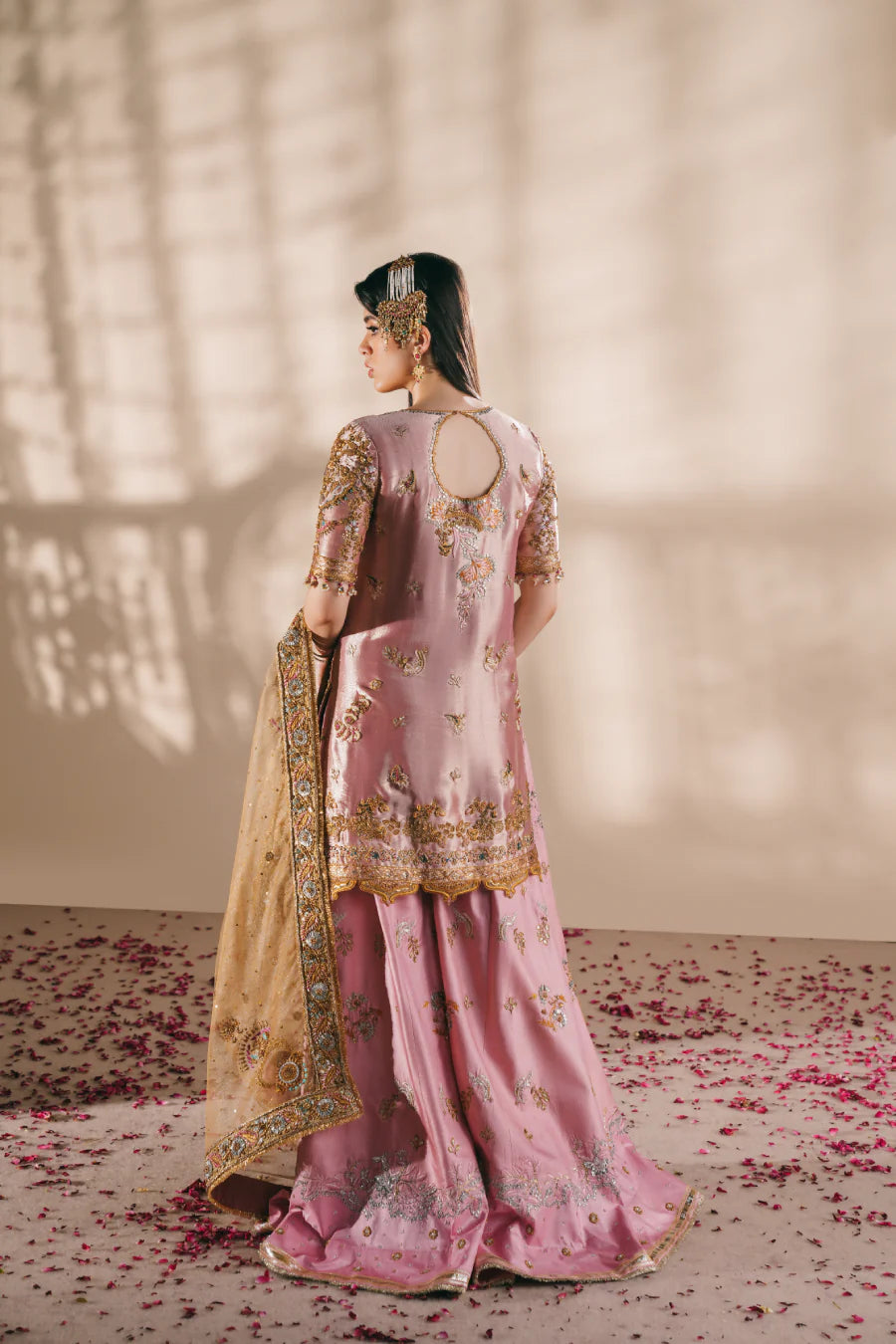 https://cdn.shopify.com/s/files/1/0593/6516/3148/files/short-pink-1.webp?v=1756042795