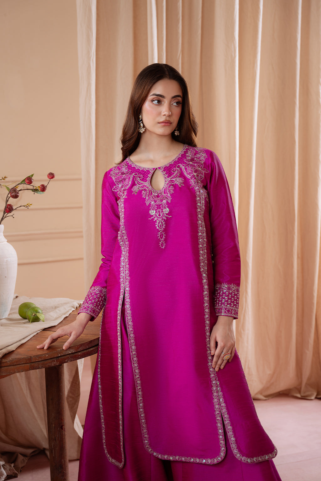 https://cdn.shopify.com/s/files/1/0019/7217/4947/files/silohuetteproductlisting_0107_AIZ04647.jpg?v=1763014609
