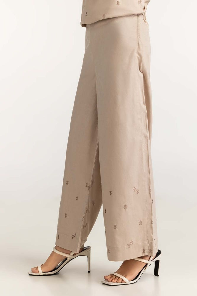 https://cdn.shopify.com/s/files/1/0706/3253/8159/files/skin_basic_trouser_wm-trc23-003_2.jpg?v=1758455172