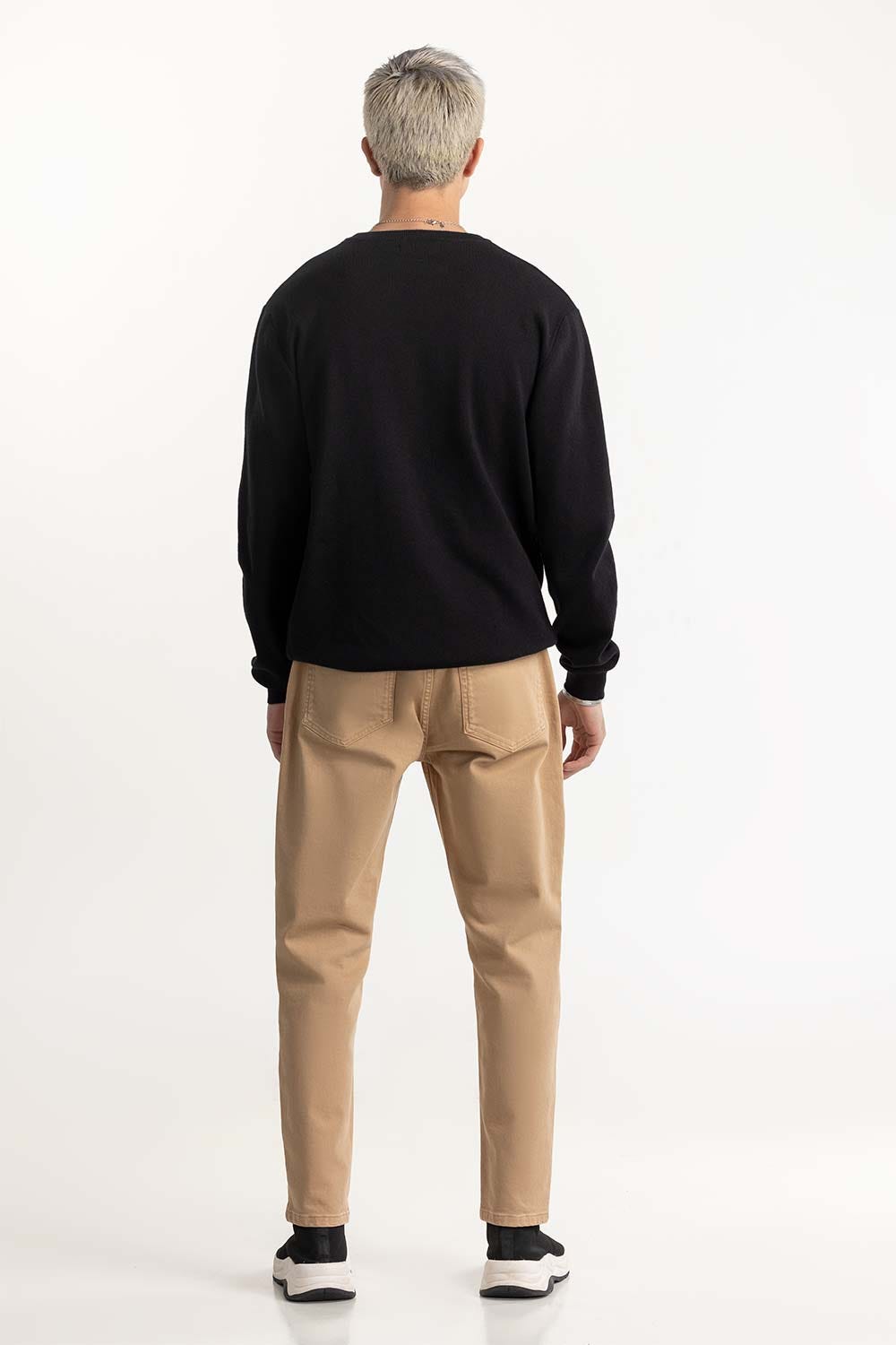 https://cdn.shopify.com/s/files/1/0706/3253/8159/files/slogan_sweater_224-111-063_2.jpg?v=1758454600