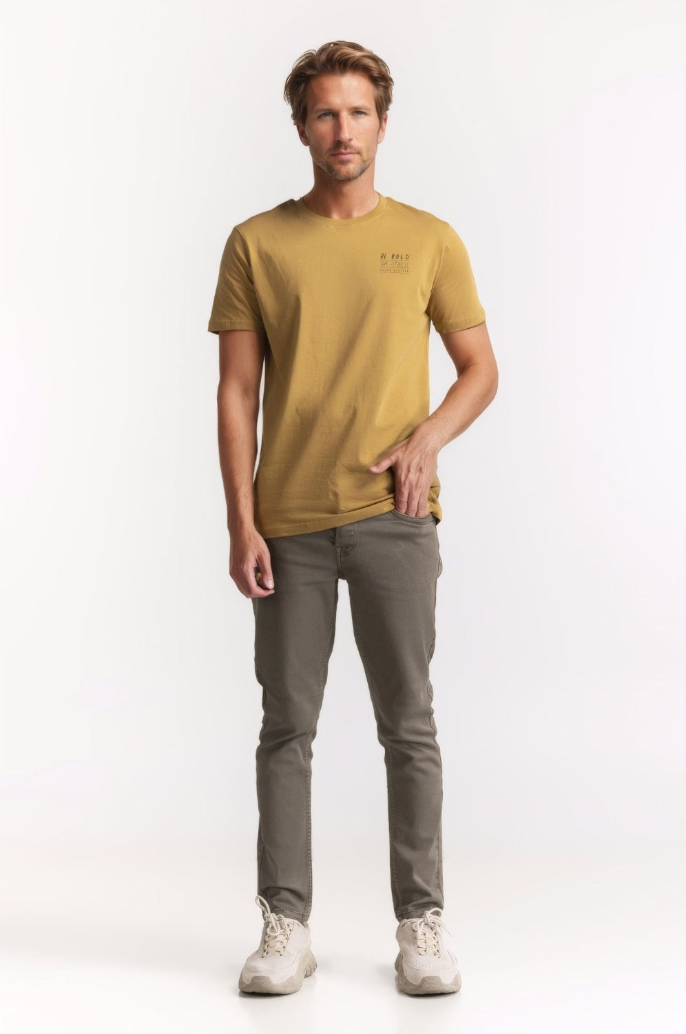 Smart Fit Graphic Tee