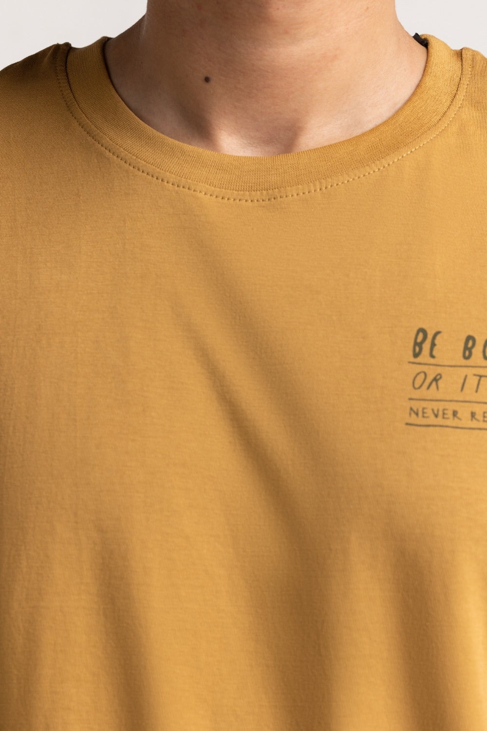 Smart Fit Graphic Tee