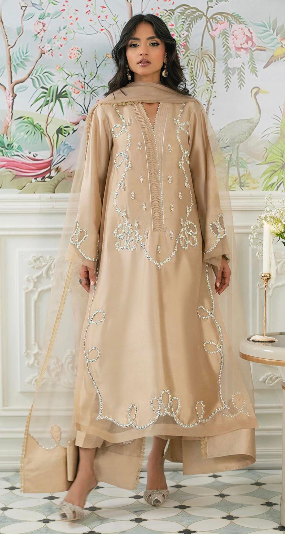 Sohani Beige Eid Series’25 by Alizay Saad