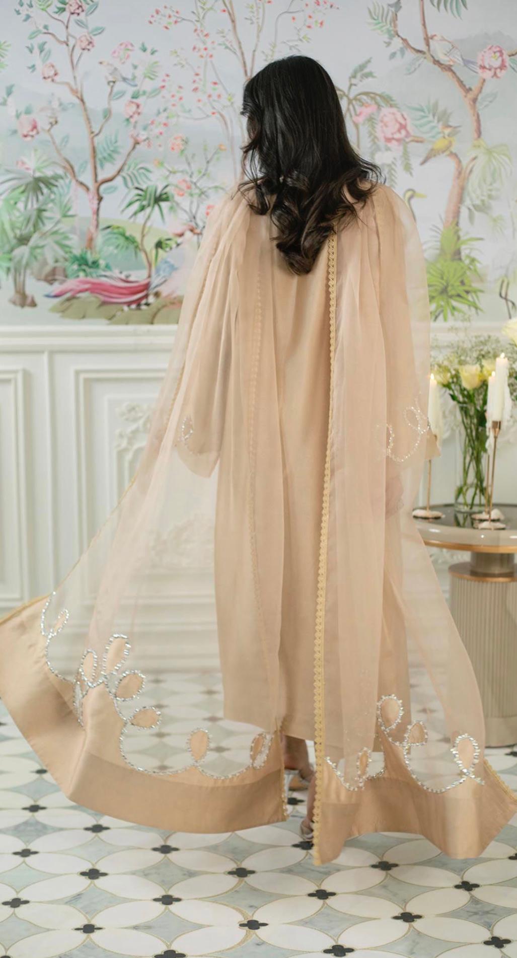 Sohani Beige Eid Series’25 by Alizay Saad