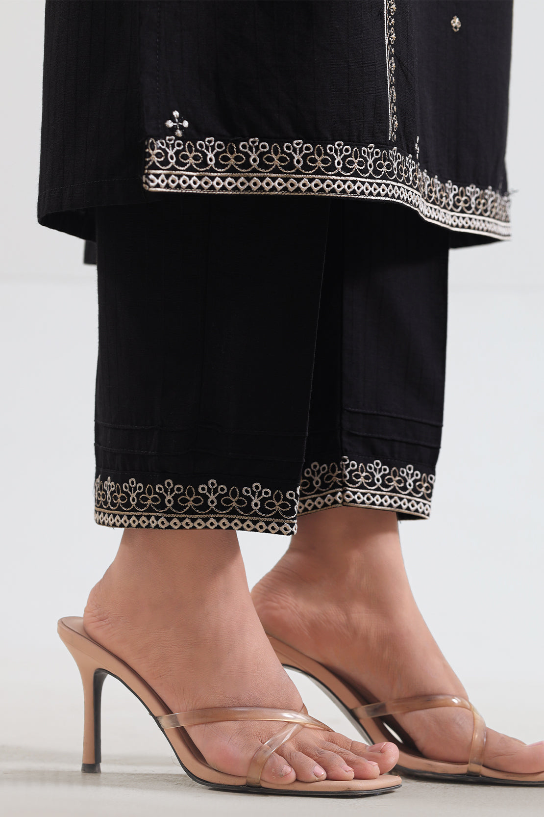 Solid Embroidered Slub Cotton Stitched 2 Piece (Shirt/Trouser)77013