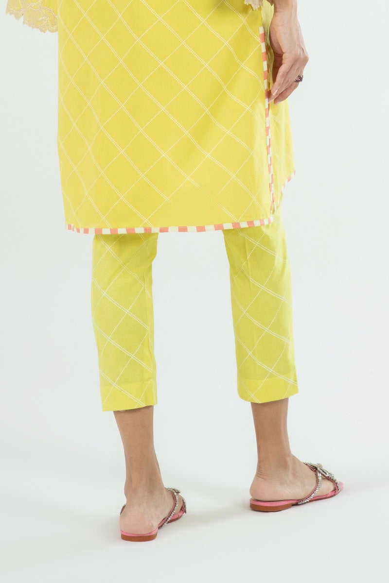 Design 1B Luxury Lawn 2025 Unstitched
