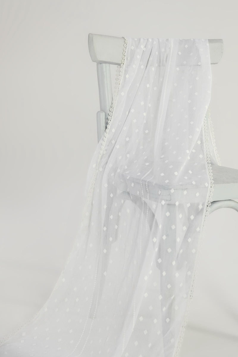 Malikat-Al-Dhahab Kaftan by Alizay Saad