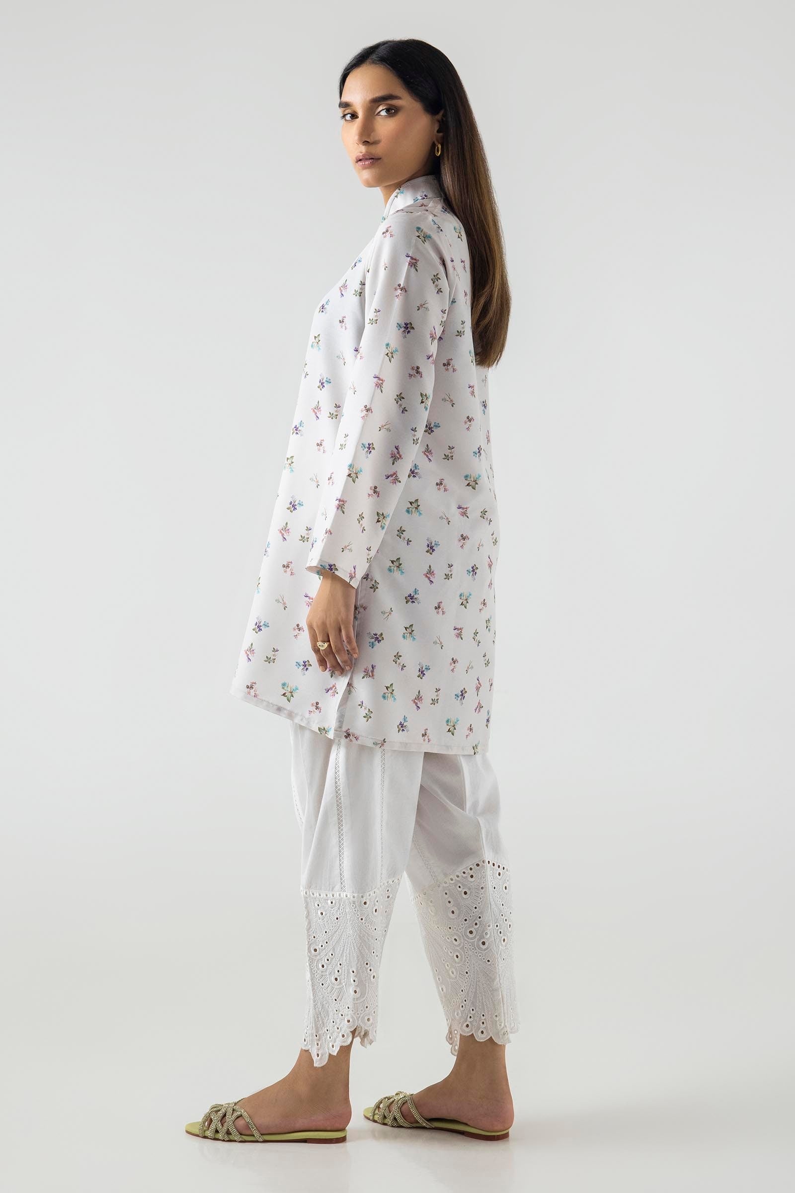 Design 8A Vital 2026 Unstitched