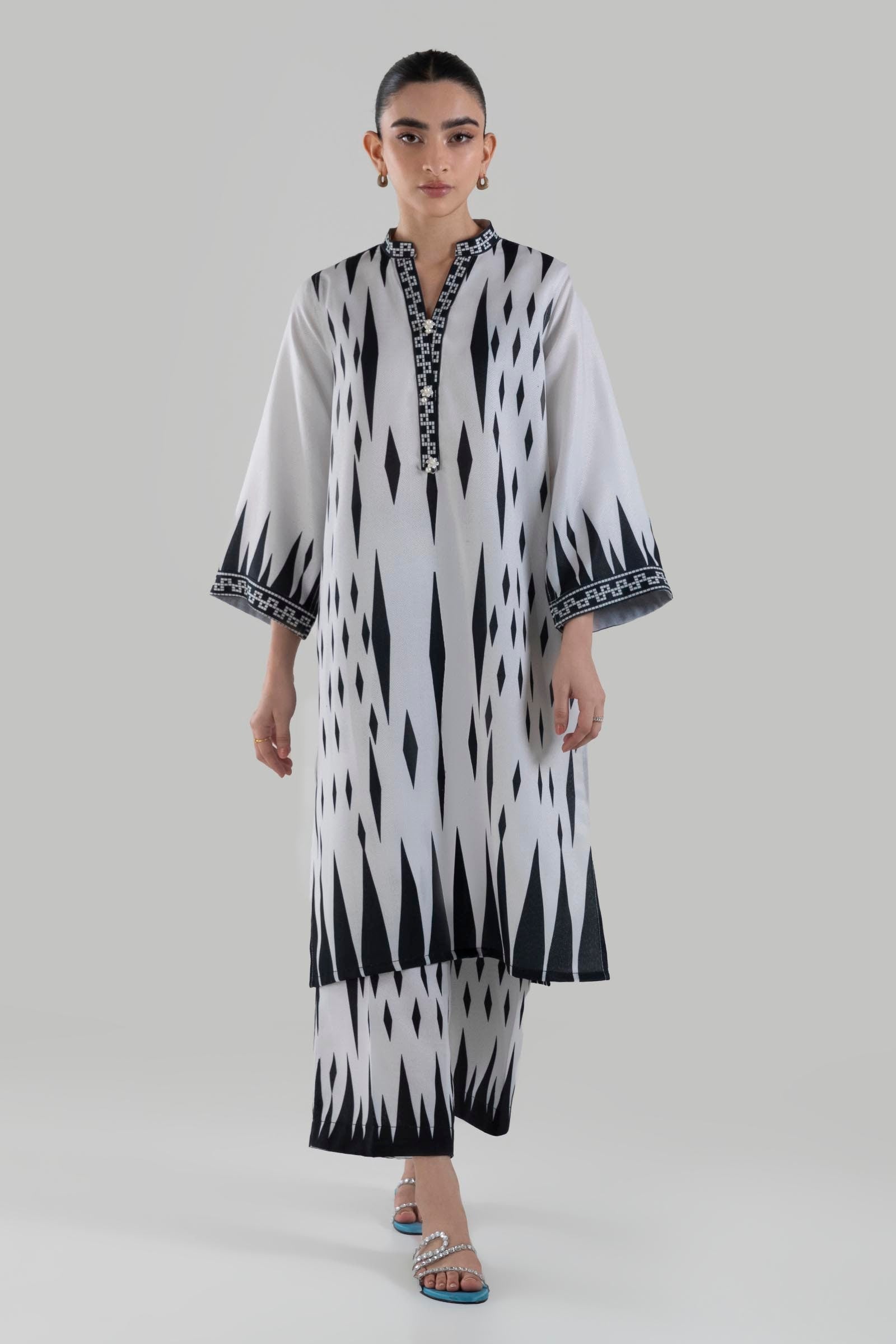 Stitched Basic Printed Shirt + Culotte