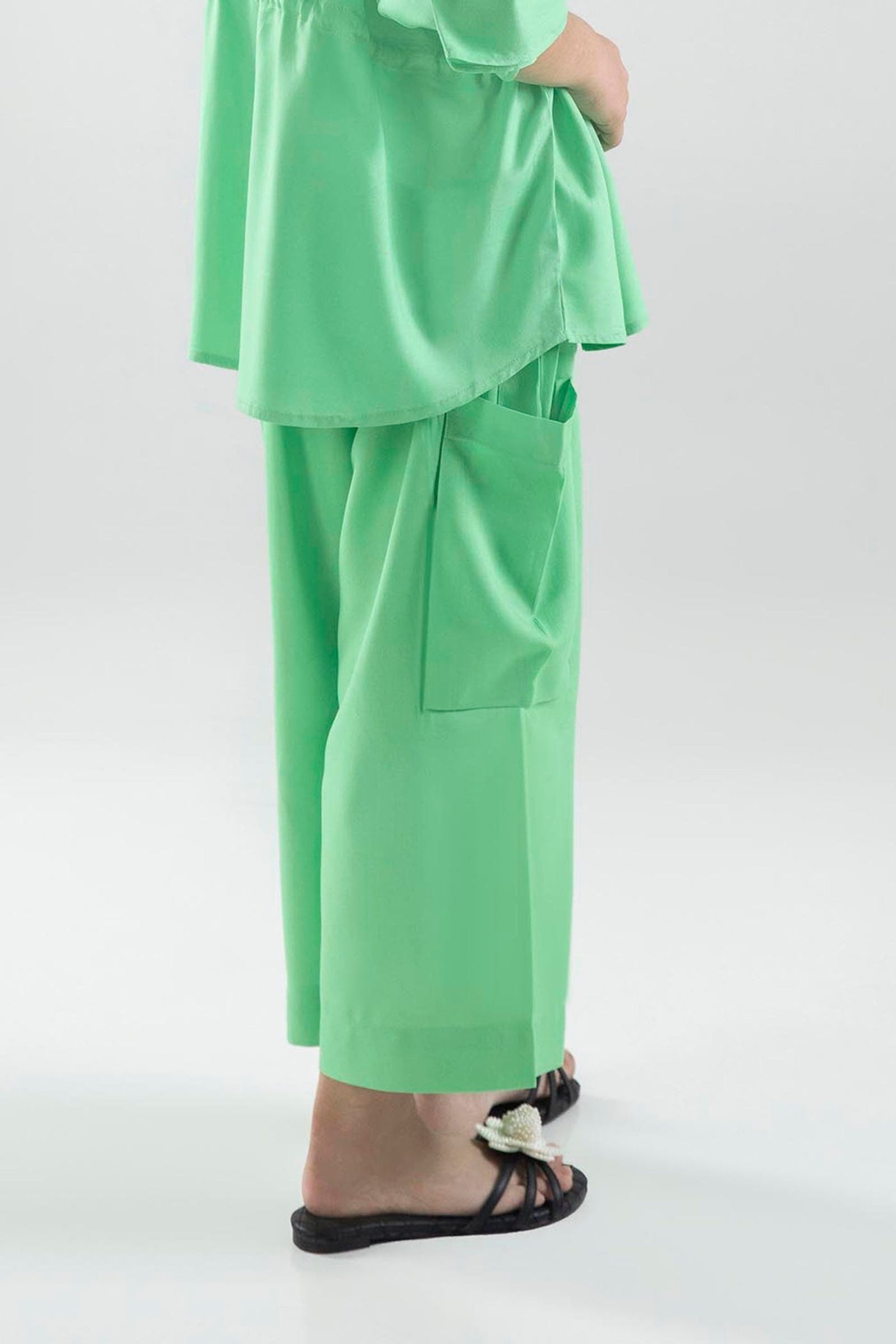 https://cdn.shopify.com/s/files/1/0740/1753/8280/files/ss24gbsd104_5.jpg?v=1756731464