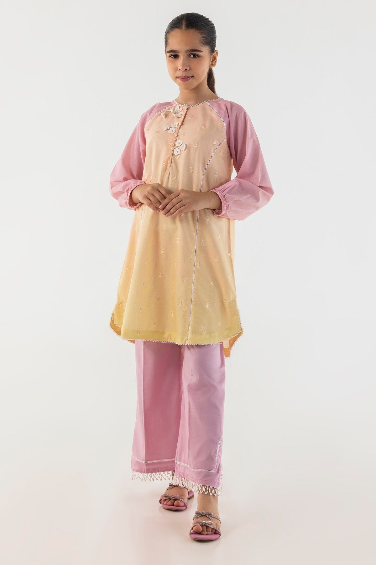 Sana Safinaz