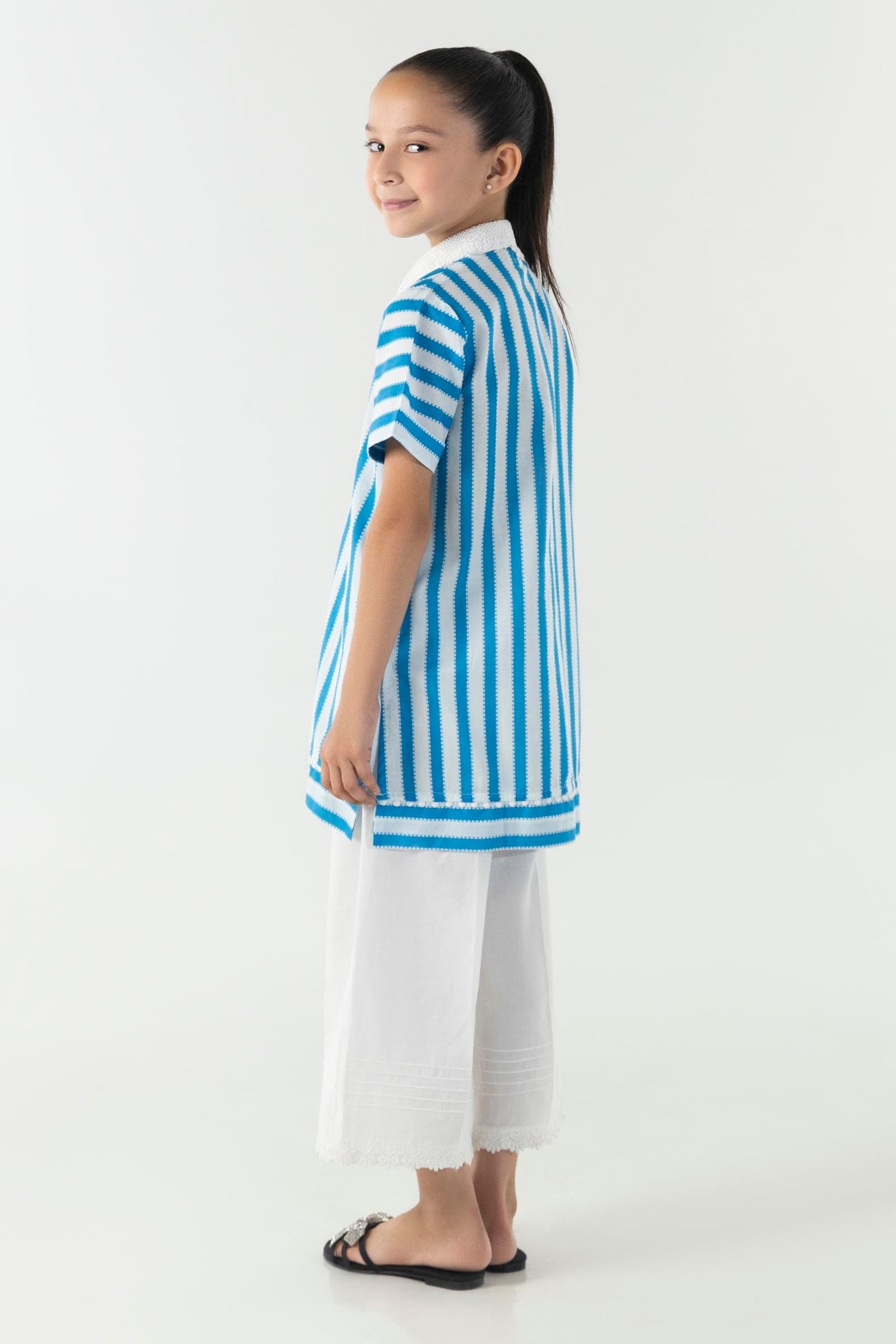 https://cdn.shopify.com/s/files/1/0740/1753/8280/files/ss24gesd374_2.jpg?v=1756729359
