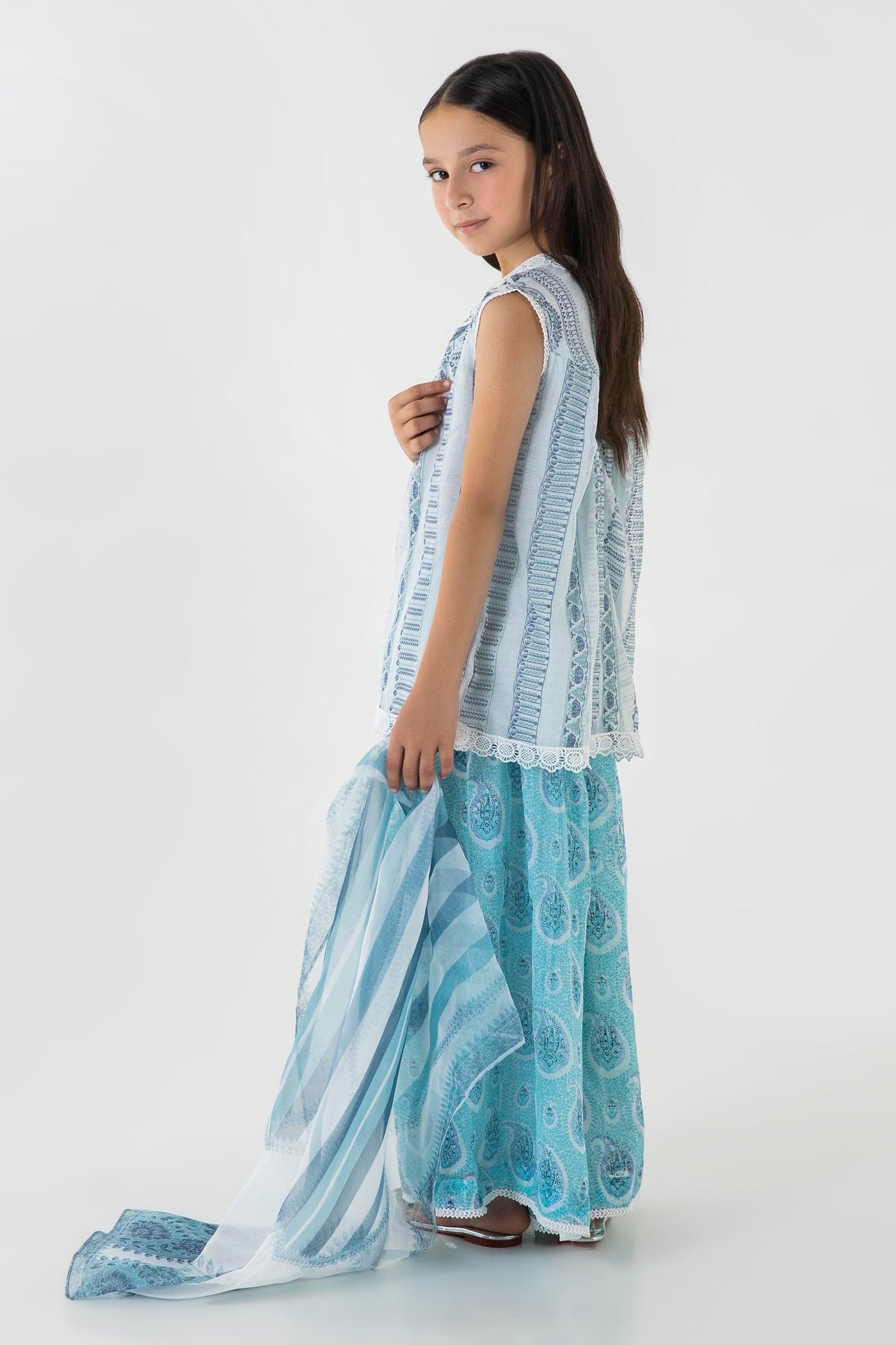 https://cdn.shopify.com/s/files/1/0740/1753/8280/files/ss24gsge442_1.jpg?v=1756731449