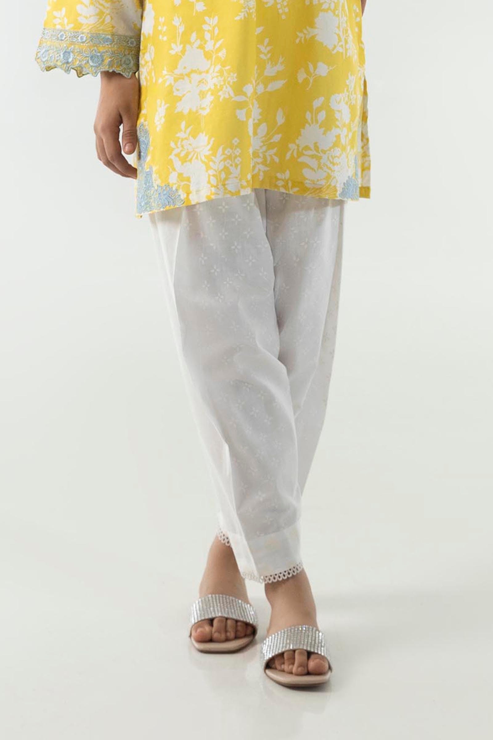Design 6B Luxury Lawn 2024 Unstitched