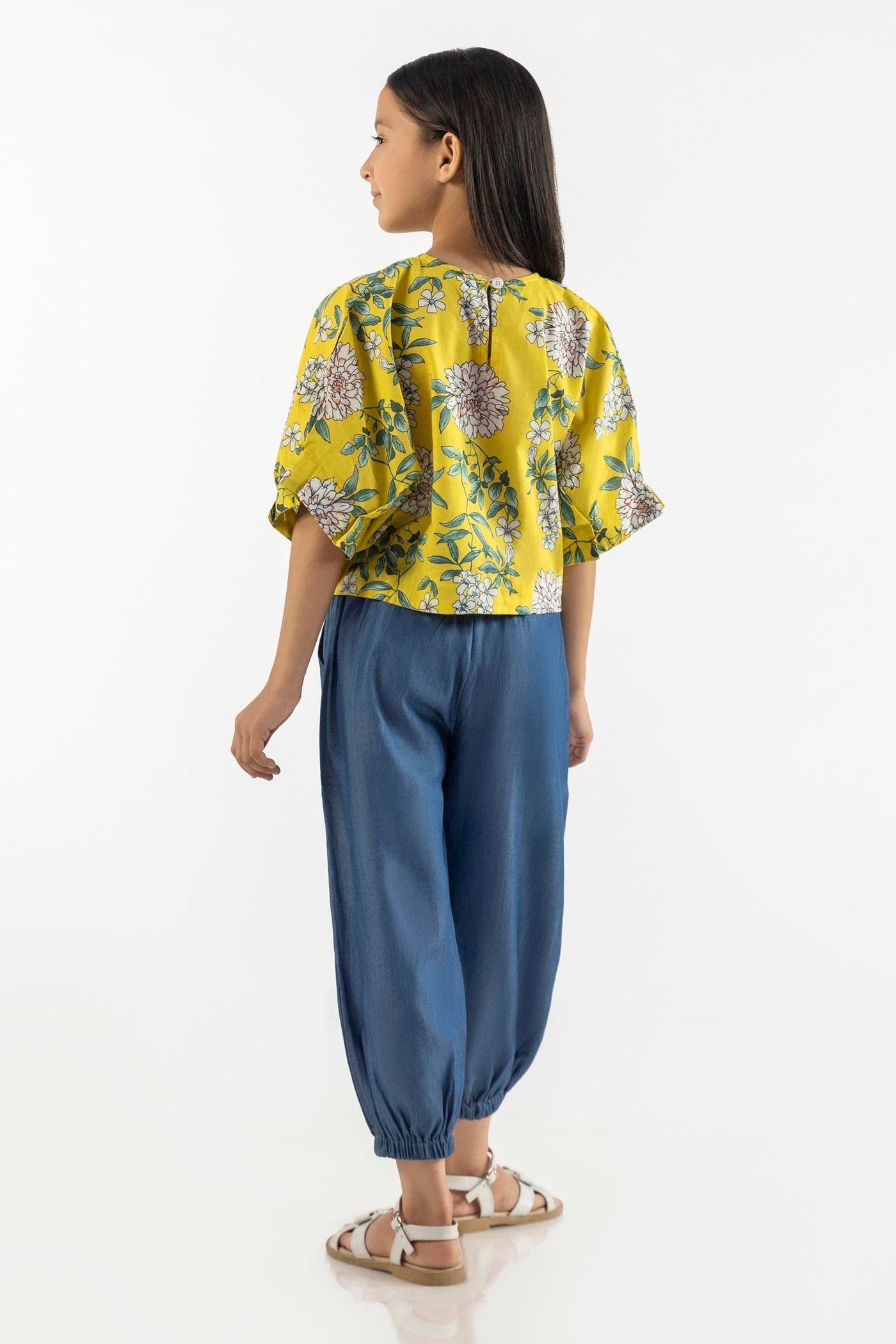 https://cdn.shopify.com/s/files/1/0740/1753/8280/files/ss24gws418_2.jpg?v=1756731428