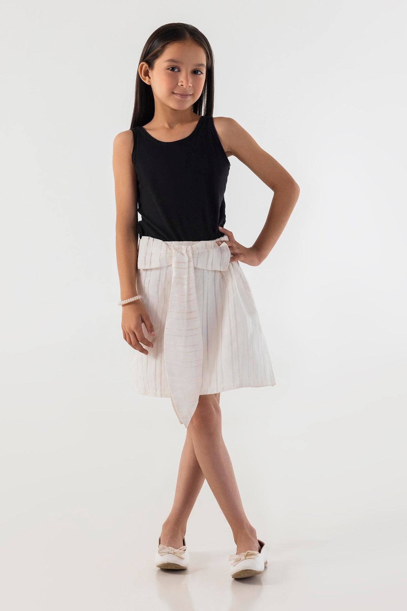https://cdn.shopify.com/s/files/1/0740/1753/8280/files/ss24gwtr369_1.jpg?v=1756729327