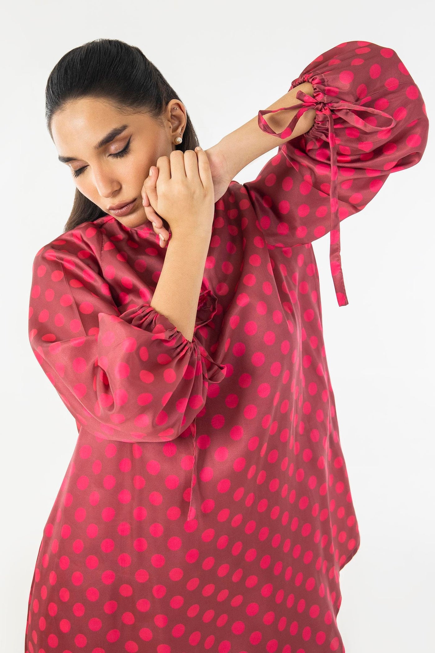 https://cdn.shopify.com/s/files/1/0740/1753/8280/files/ss24stp174_2.jpg?v=1756731356