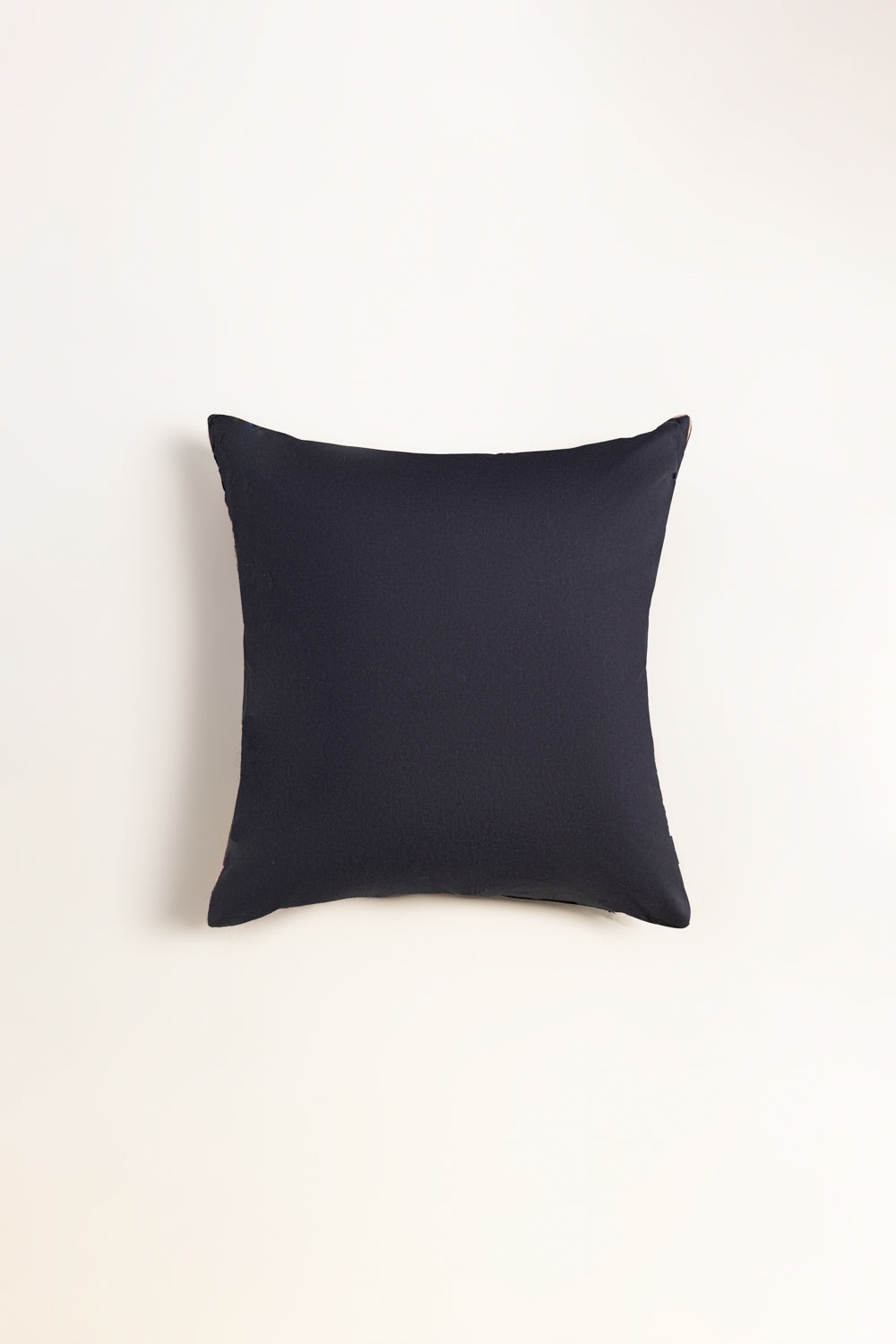 SS25-DEC-002 Cushion Cover