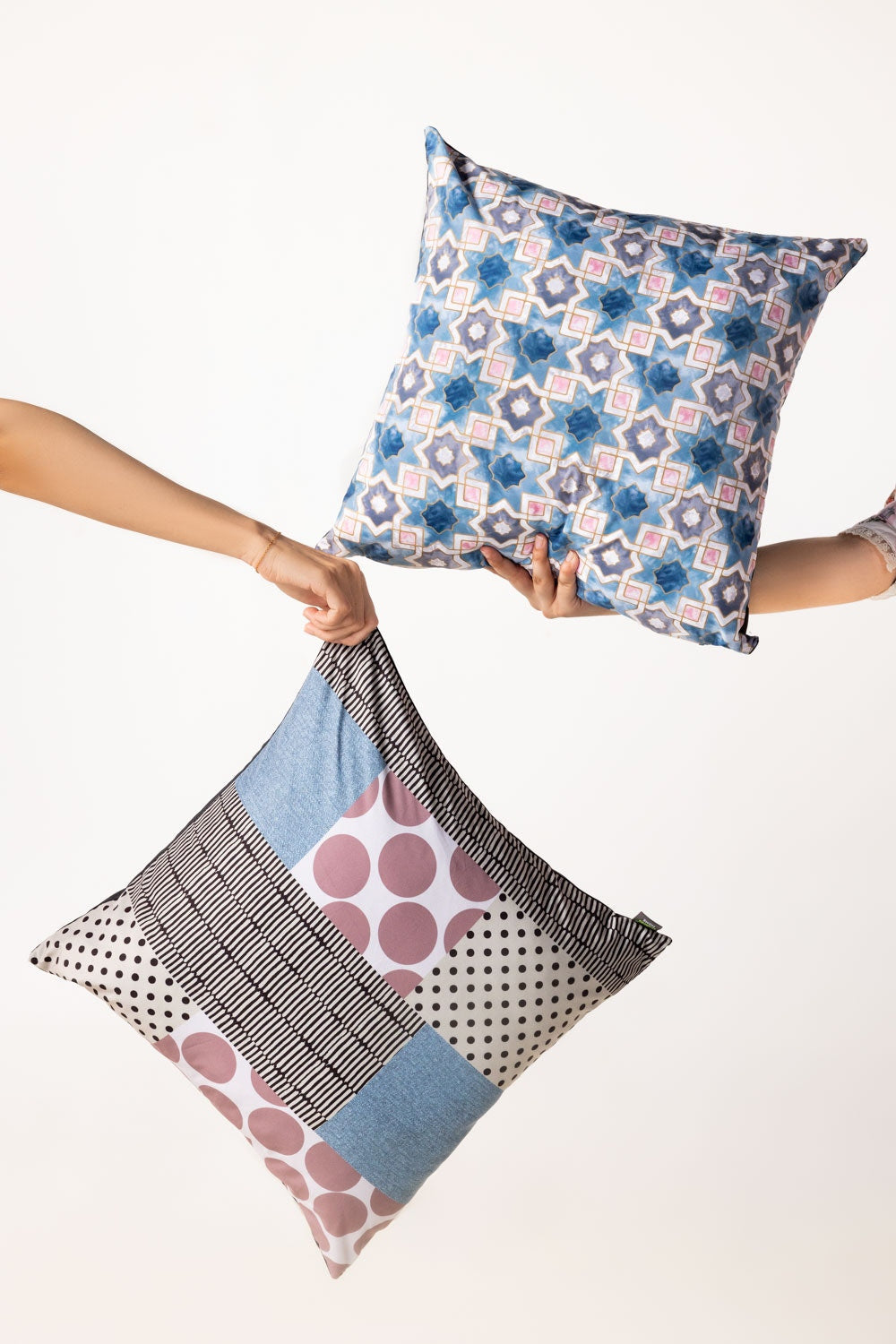 Ss25-Dgc -015 Digital Printed Cushion Cover