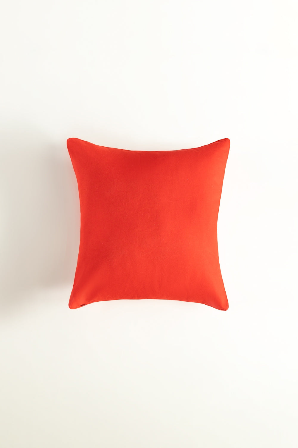 Ss25-Ec-030 Terry Embroidered Cushion
