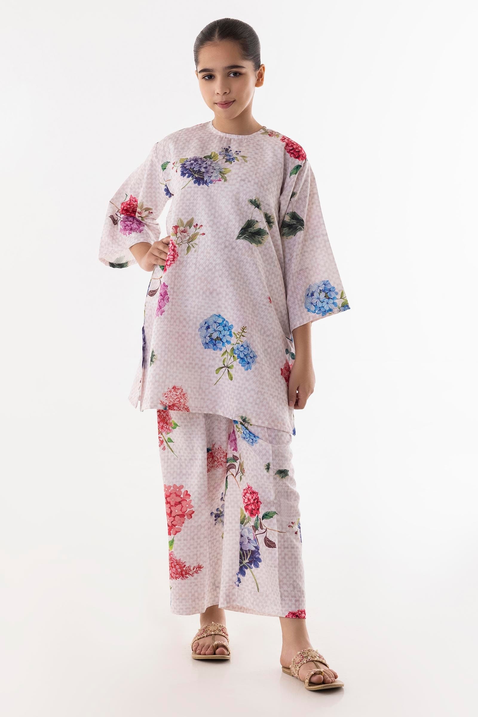 DA-1724 NAVY BLUE EMBROIDERED KURTA