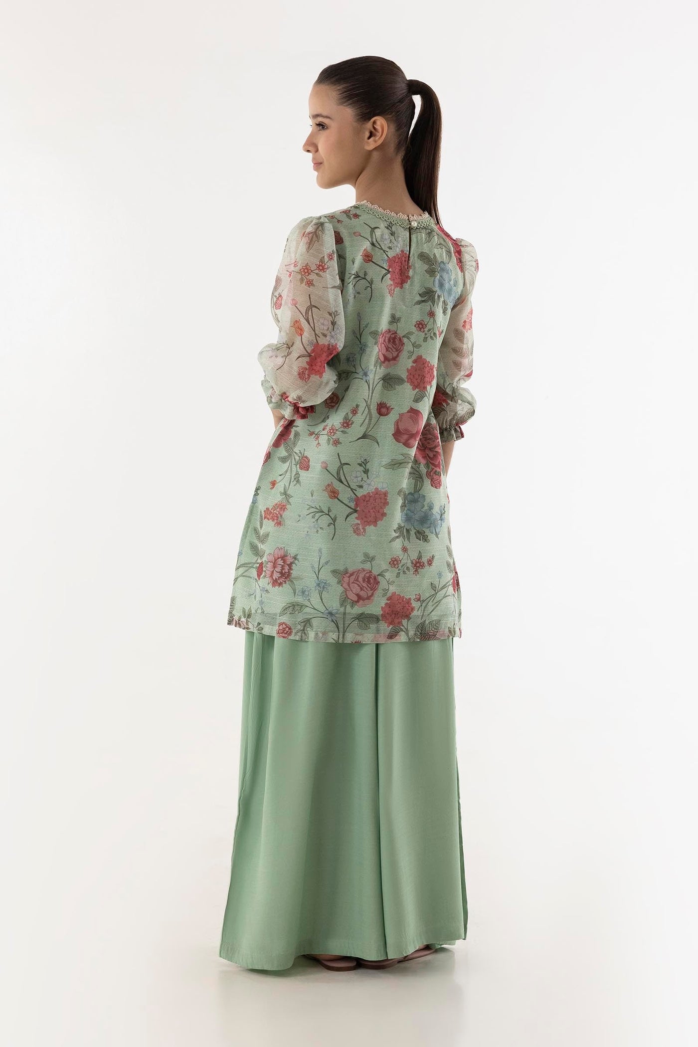 https://cdn.shopify.com/s/files/1/0740/1753/8280/files/ss25gsge180_2_84bd4623-3bee-4861-bf8b-6e69af29304f.jpg?v=1756730838