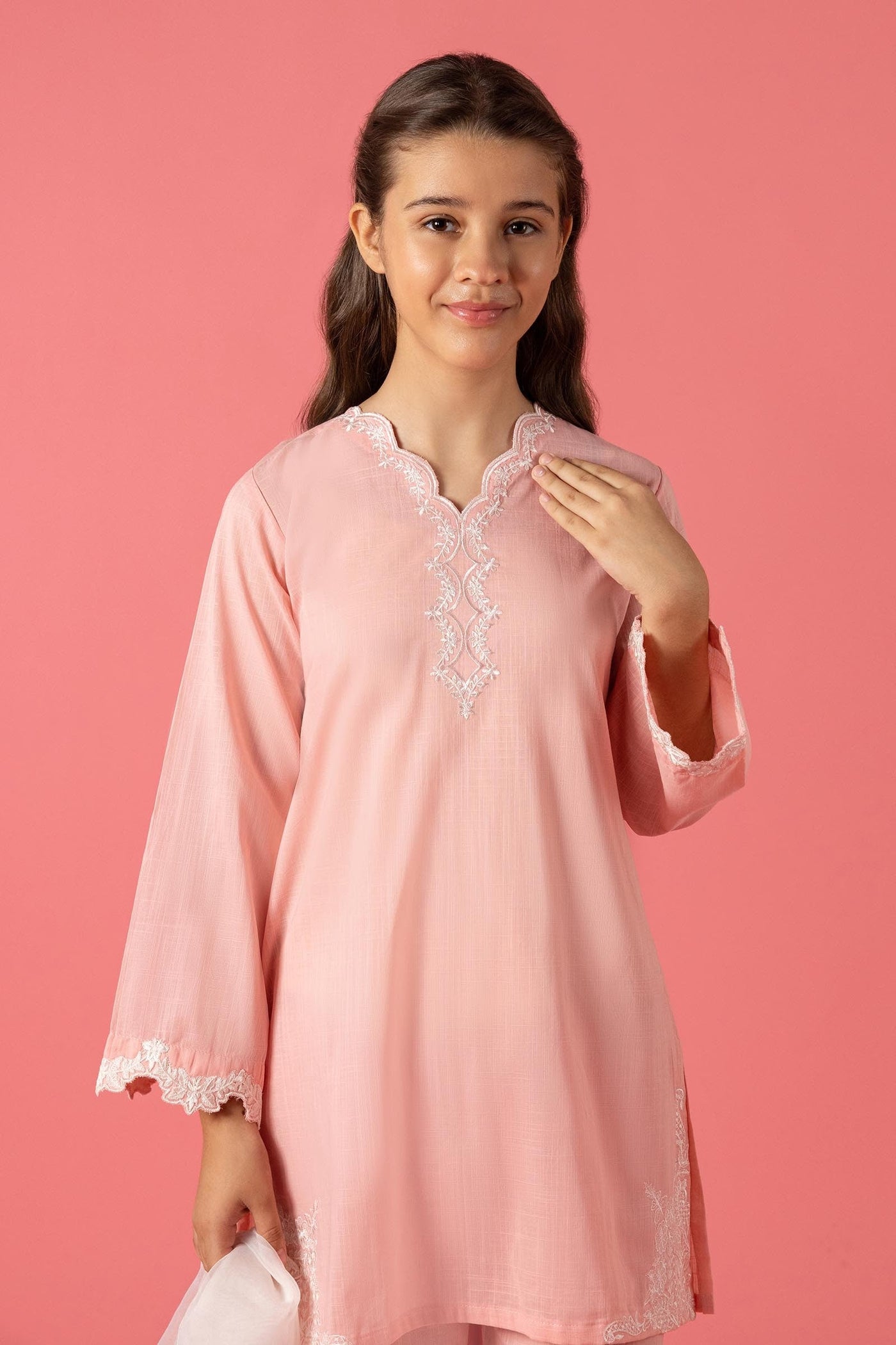 https://cdn.shopify.com/s/files/1/0740/1753/8280/files/ss25gsge205_3.jpg?v=1756730830
