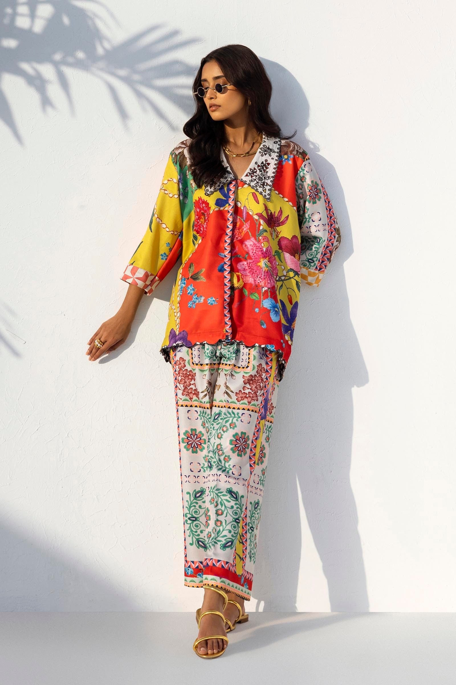 DA-1589 GREEN EMBROIDERED KURTA