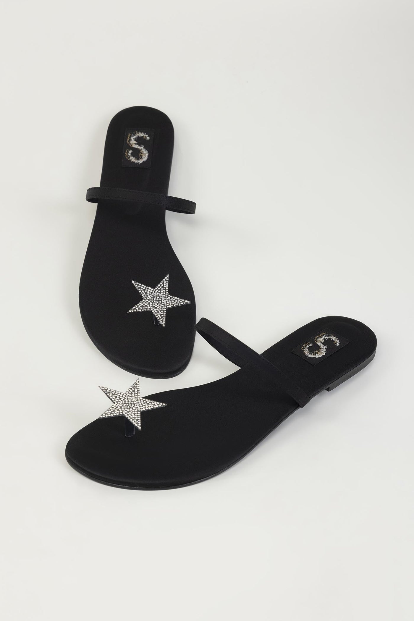 Black Star Toe Ring Flats