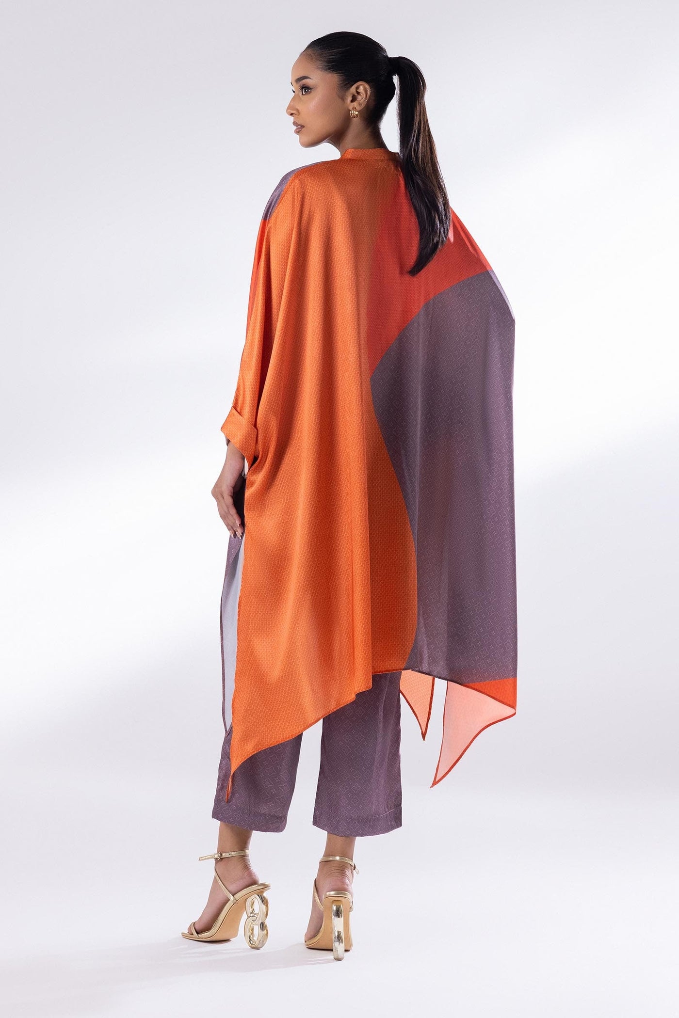 https://cdn.shopify.com/s/files/1/0740/1753/8280/files/ss25stp641p2t_2.jpg?v=1756730614