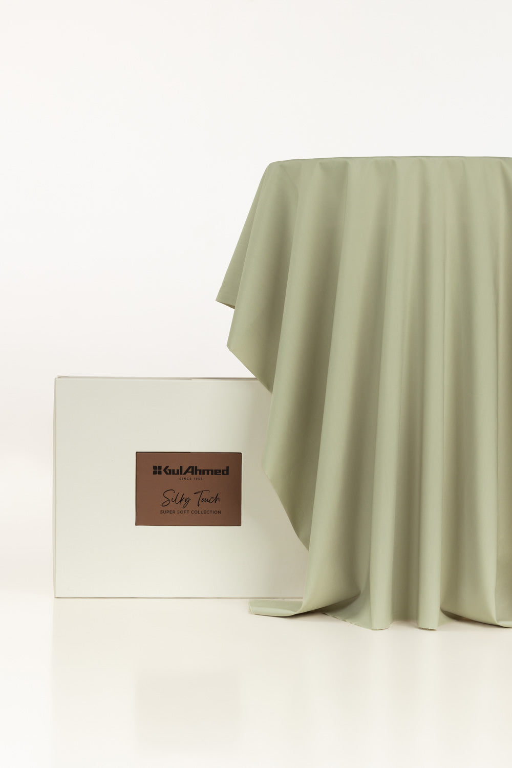 Super Soft Plus Unstitched Fabric Cotton With Gift Box