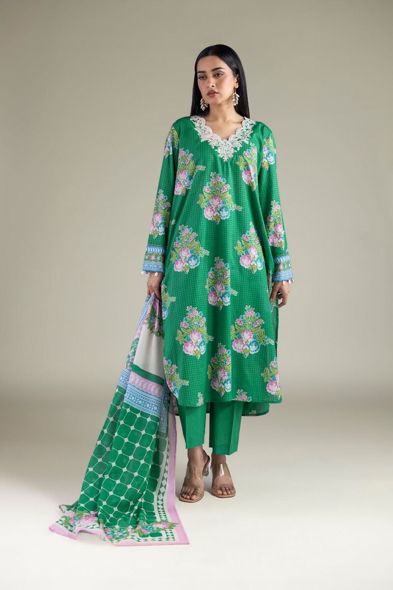 Tailored Lawn Set