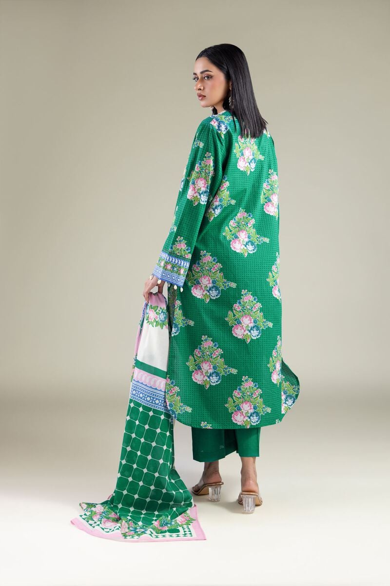 Tailored Lawn Set