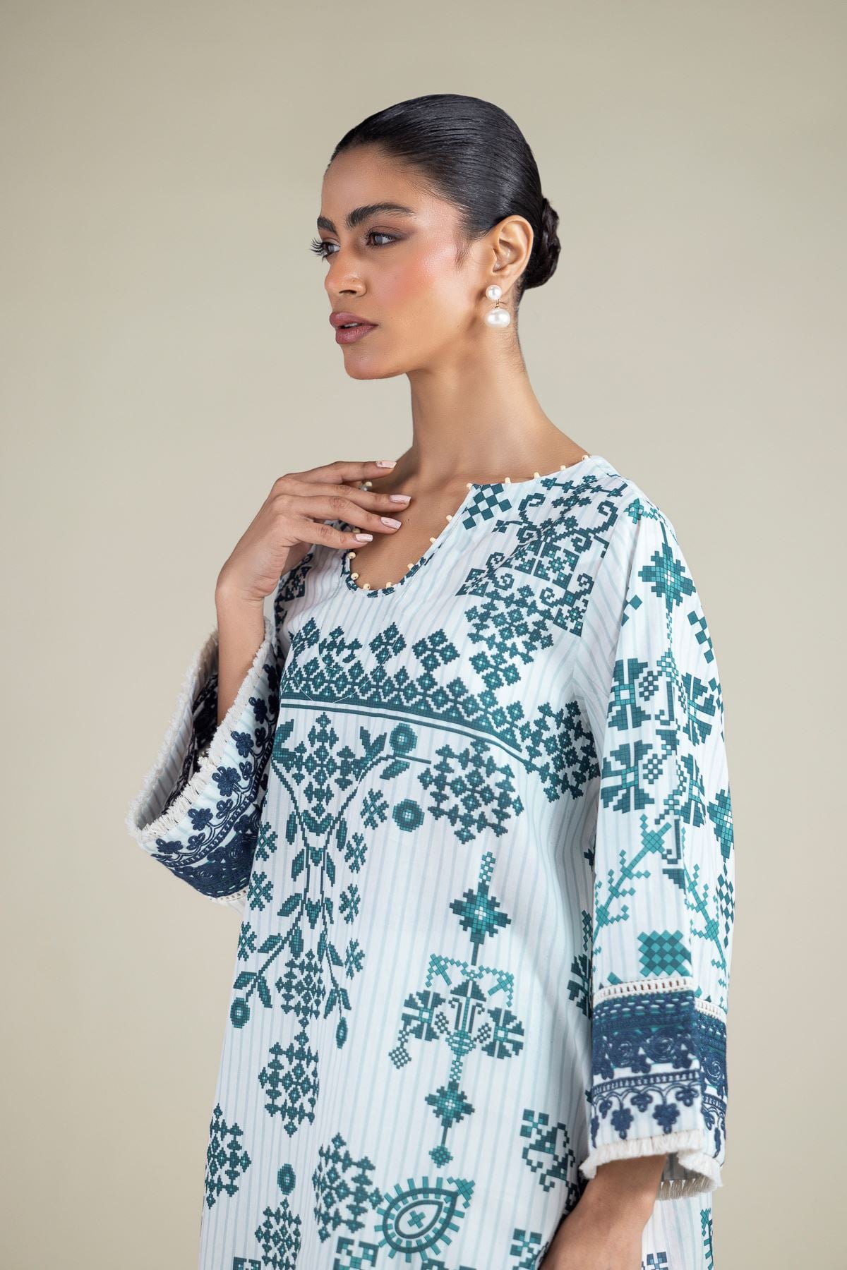 Lawn 2-Piece Tailored