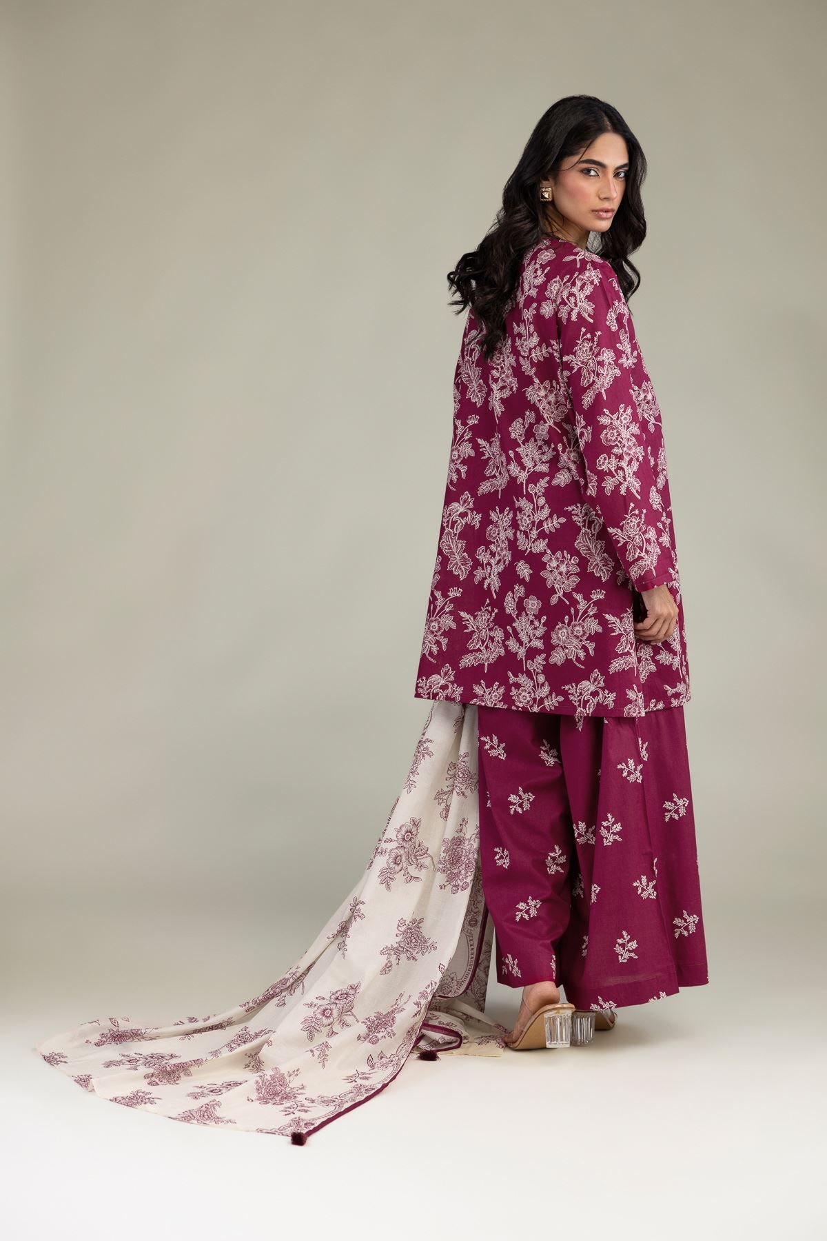 Tailored 3-Piece Lawn