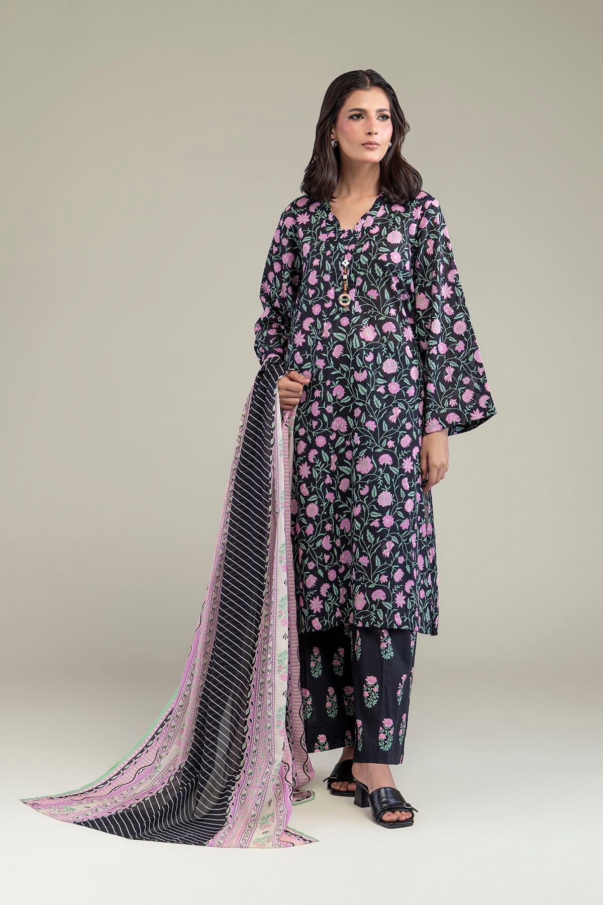 Tailored Lawn 3-Piece