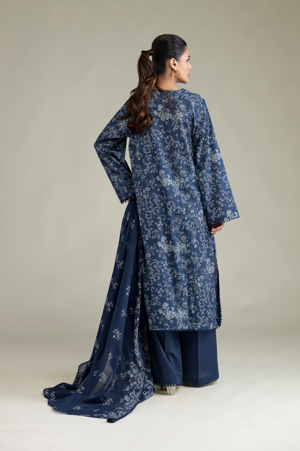 Lawn 3-Piece Tailored