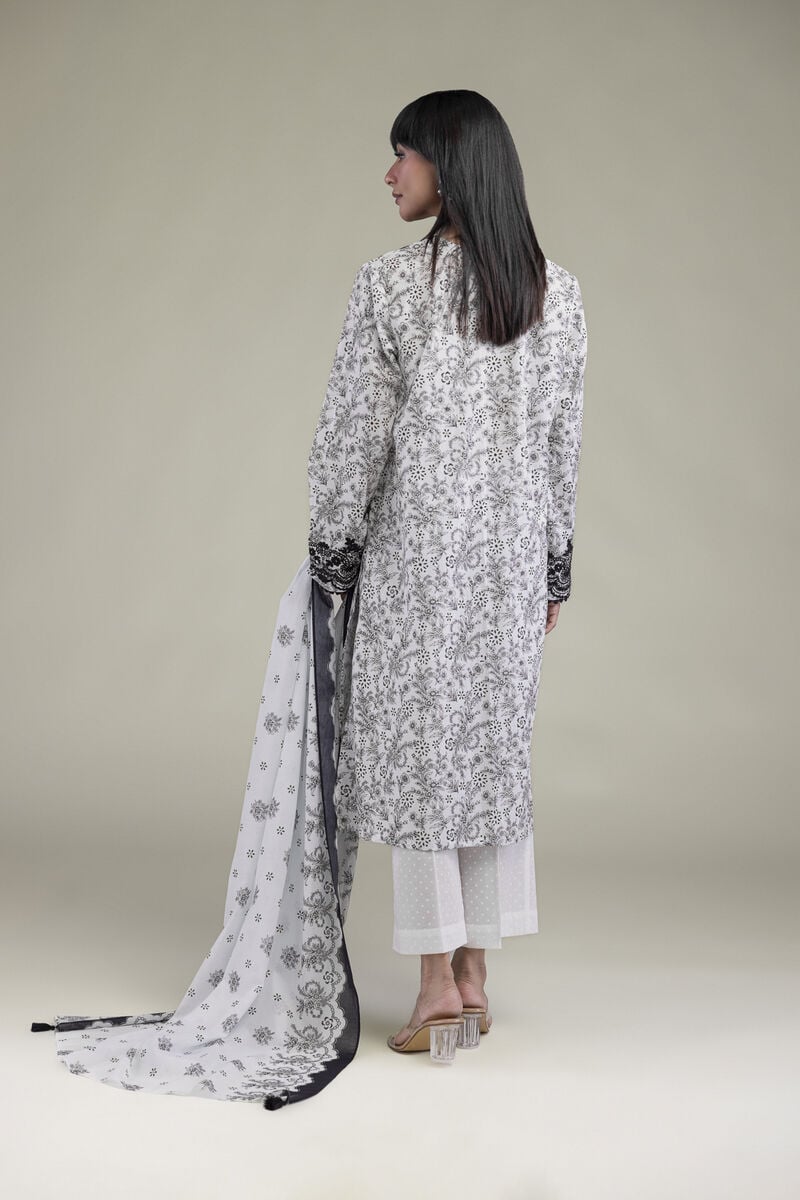 Tailored 3-Piece Lawn