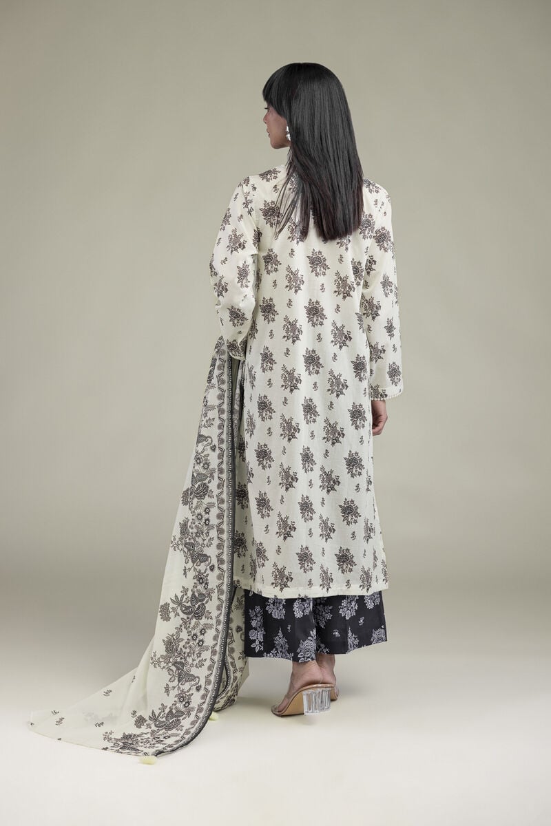 Tailored 3-Piece Lawn
