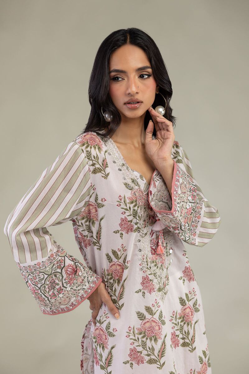 Tailored 2-Piece Lawn