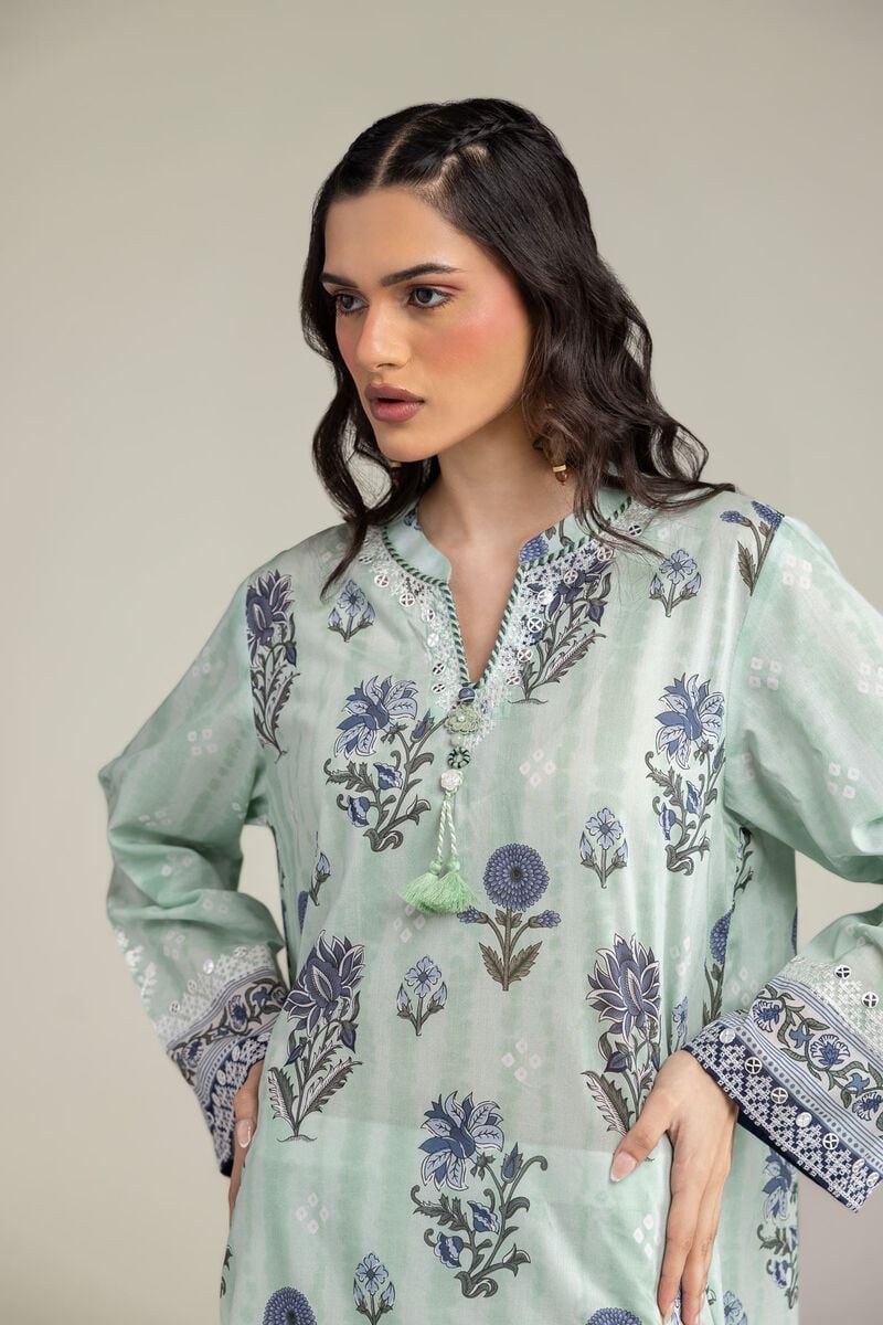 Tailored 2-Piece Lawn