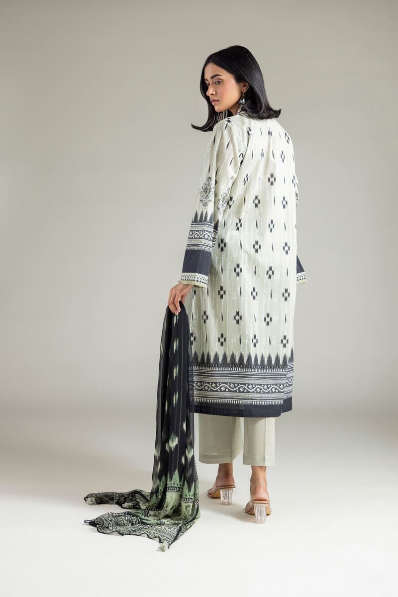 Lawn 3-Piece Outfit