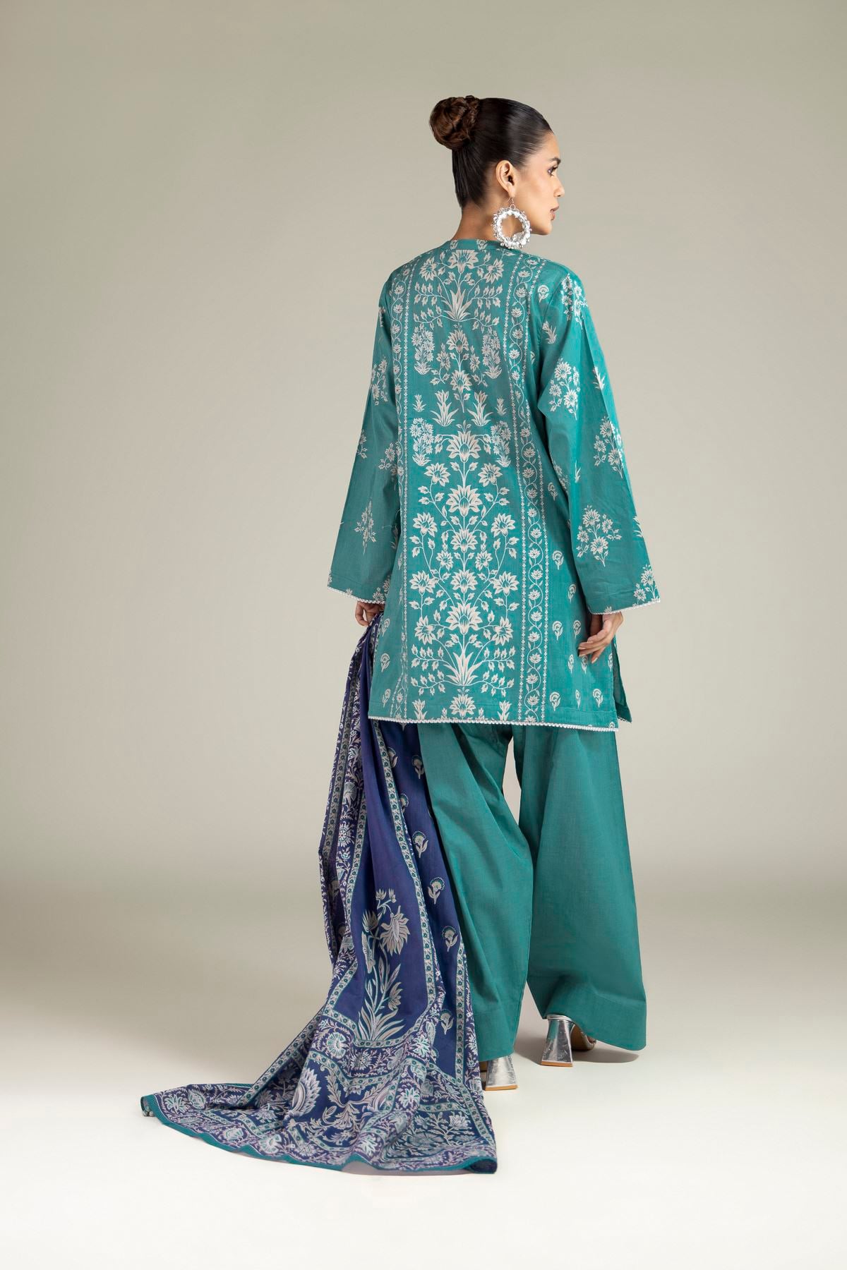 Lawn 3-Piece Tailored