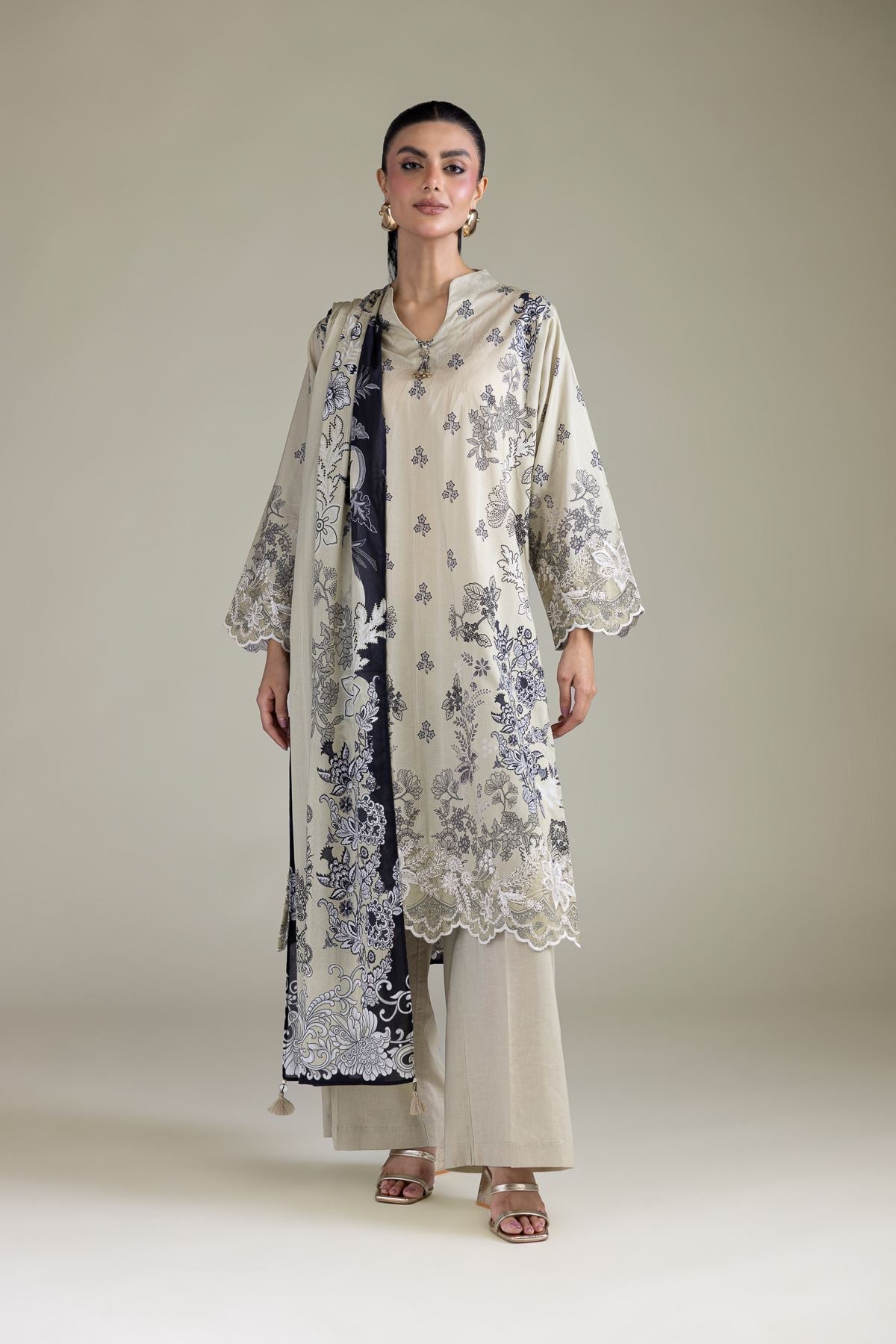 Lawn 3-Piece Tailored